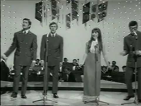 Music Of The World A Turnin - The Seekers