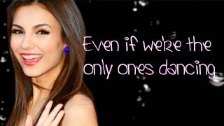 Cheer me Up - Victorious Cast feat Victoria Justice (with lyrics)