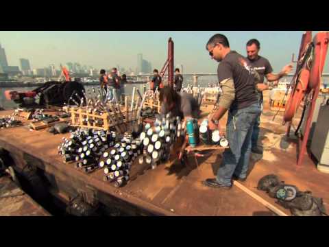 Pyros s01e08 - Blow the Roof Off