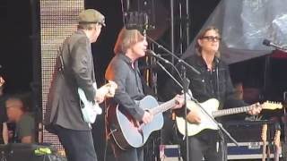 James Taylor &amp;  Jackson Browne - Take It Easy - Fenway Park, Boston MA - 8.3.16