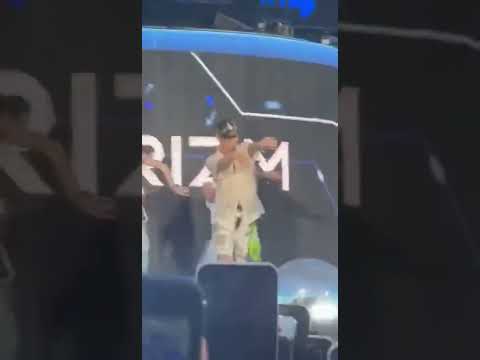 220624 #kai Полное видео Кая где он выступал с песнями“#growl” “#tempo ” “#theeve ” “#loveshot” #exo