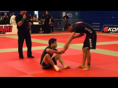 London No-Gi Open 2013 - Black Adult - Open - Max Carvalho vs Max Campos