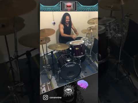 Thumbnail for Cut-Throat by 𝐒𝐄𝐏𝐔𝐋𝐓𝐔𝐑𝐀 Drum Rereading Álbum:Roots #shorts by Sepultura