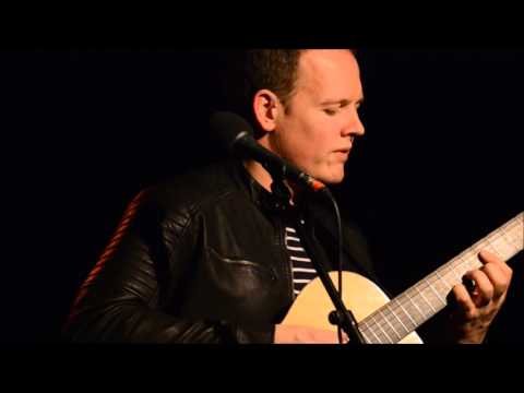 Presque Oui - Aimons nous