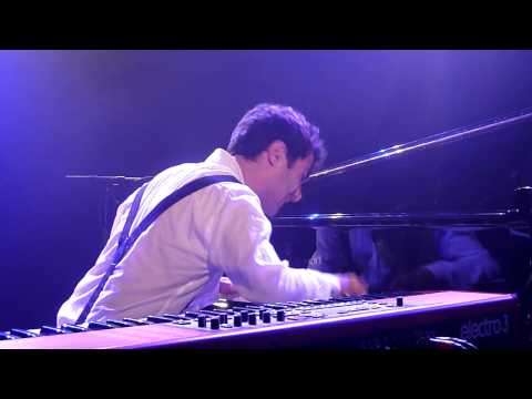 Tigran Hamasyan Trio "Someday My Prince Will Come" @ La Maroquinerie (Paris)