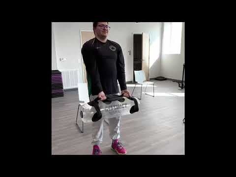 Exercise with an aqua bag