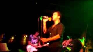 06 los amigos invisibles - quiero desintegrar a tu novio