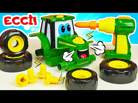 Giochi del dottore o giochi del meccanico? Il trattore verde Johnny si è rotto! Video per bambini