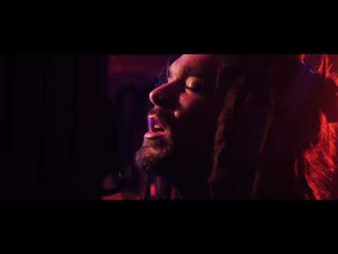 LUNA LLENA - MISTAH GODEH & DEL OLMO PROD. HEAVY ROOTS