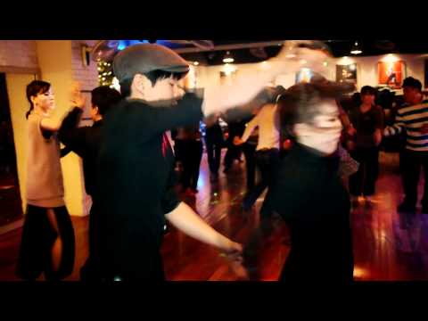 Artom & Bingo Salsa Dance in Lation Chrismas Party
