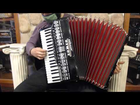 4248 - Black Iorio Accorgan Piano Accordion LMMM 41 120 $1999