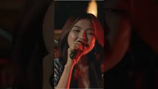 Download lagu NOAH ft Shakira Jasmine - Satu Hati mp3