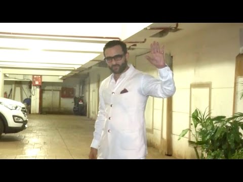 download lagu mp3 mp4 Saif Ali Khan White Kurta Pajama, download lagu Saif Ali Khan White Kurta Pajama gratis, unduh video klip Saif Ali Khan White Kurta Pajama