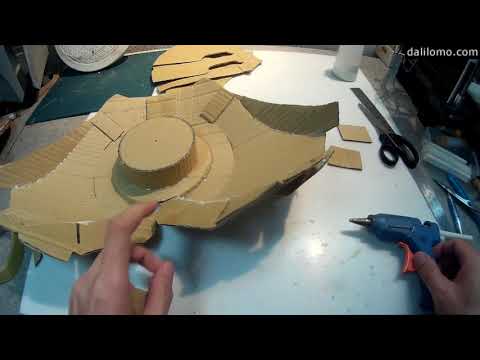 Slow : Cardboard Iron Man Chest Plate (extra)