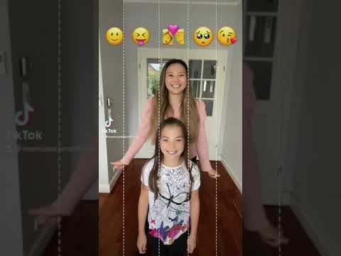 Emoji Challenge Mom & Daughter 😘 TikTok Trend #shorts | Mamiseelen