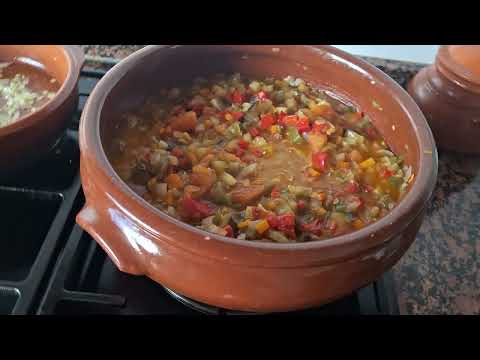 Cocinando pisto de verduras