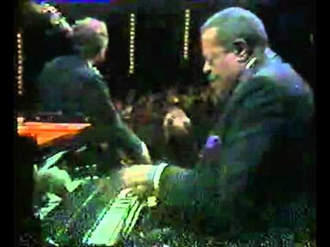 Grand Piano 5 - Oscar Peterson & Michel Legrand & Claude Bolling - Blues for Big Scotia