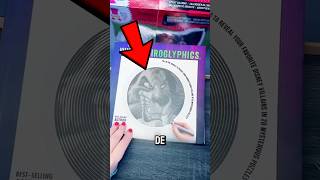 O livro de Colorir mais estrano de TODOS!