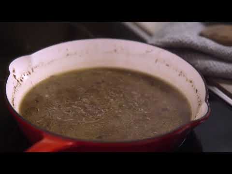 download lagu mp3 mp4 Australian Gravy Beef, download lagu Australian Gravy Beef gratis, unduh video klip Australian Gravy Beef