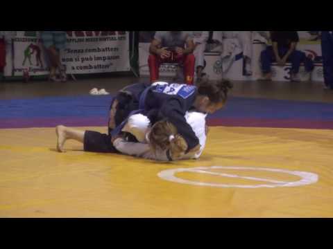 EGC2016 - GRAPPLING GI 53KG - BERNARDELLI (ITA) VS KRUPSKAIA (RUS)