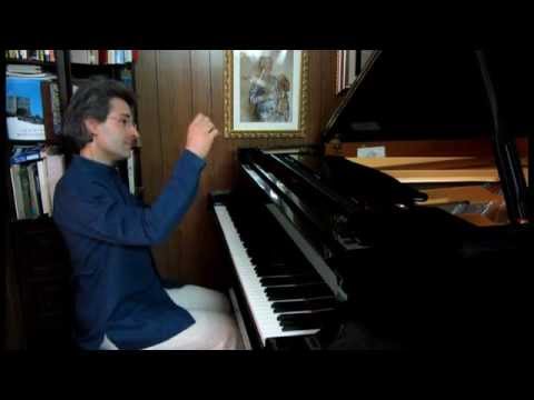 Salvatore Coniglio-pianoforte play Mozart Birthday