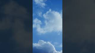 Download lagu Travel Shorts - video latar belakang langit biru - time lapse #shorts #youtubeshorts #ytindia #relaxing mp3