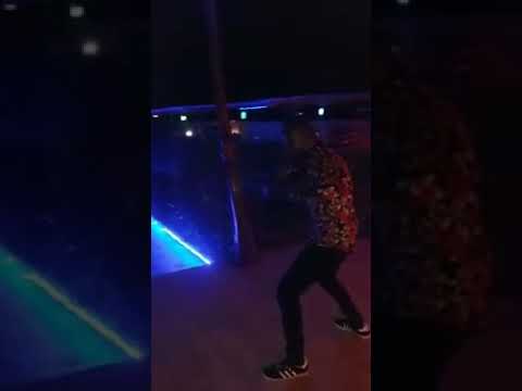 Wassa-Nii Ba performs his 'HEARTBREAK ' song at a Lorgorligi hangout