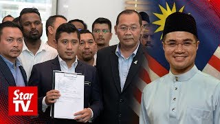 Download lagu Azmin's aide lodges police, Qazaf reports over gay sex video mp3 Download lagu Azmin's aide lodges police, Qazaf reports over gay sex video mp3