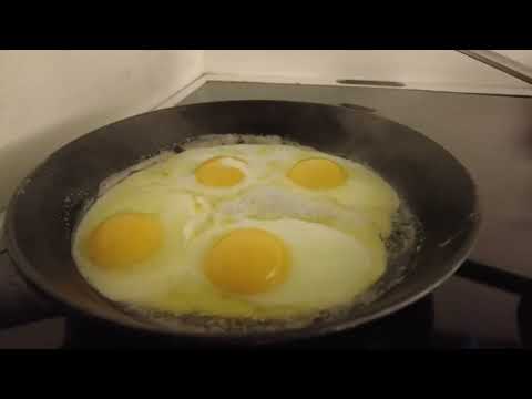 MongoTV_8429 - ENGLISH VLOG - Have a Good Saturday - Cooking Hot Food