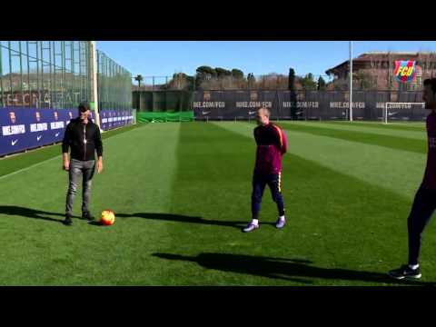 Leo Messi scores impossible goal for Eros Ramazzotti