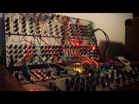 AE Modular DRONX, ALGODRONE & disjointed KICK.