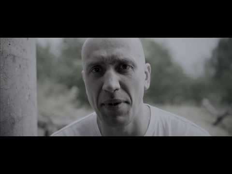 Wpadać siniak na stopie Chód z koślawego wideo