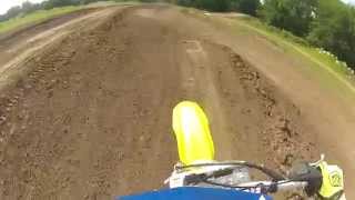 preview picture of video '2003 Suzuki RM125 Wildcat Creek MX Rossville IN. July 2014 #1'