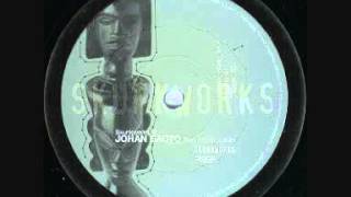 Johan Bacto - Moving (B1)