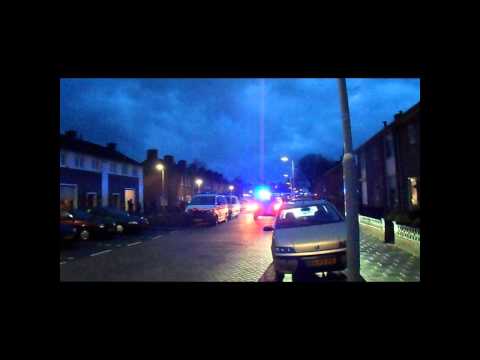 Politie Roosendaal Prio 1 aankomst bij Melding