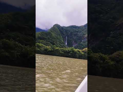 Chivor, represa en Boyacá