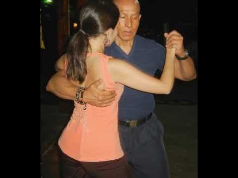 Tanda Adolfo Carabelli - Alberto Gómez, al Estilo La Mariposa