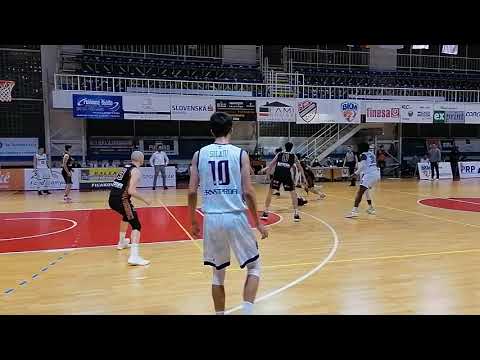 Záverečné minúty duelu BKM Lučenec - BC Prievidza 97:90