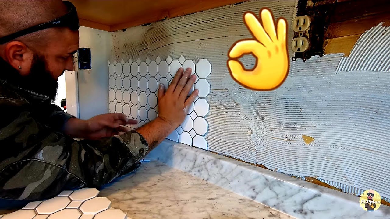 Como poner Backsplash en la cocina Piso de ceramica