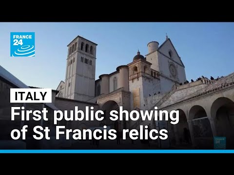 St Francis relics on public display for first time in Italy • FRANCE 24 English