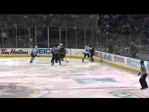 MacArthur 4-2 Goal vs. Sabres - April/03/2012
