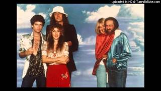 Fleetwood Mac- Hold Me (Outtake)