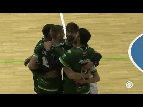 Unicaja Costa de Almería gana 3-2 a Melilla en la Superliga de voleibol