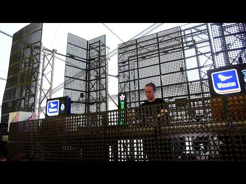 Sasha @ Sunwaves 10, Aug 11 - part 4