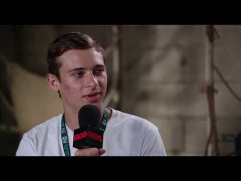 FLUME - Groovin The Moo 2013 Interview BPMTV