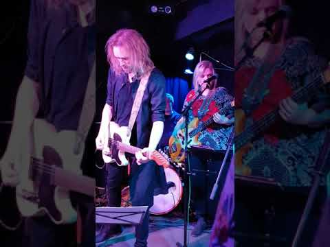 Anssi Kela -- Hey Hey, My My (Neil Young -cover)