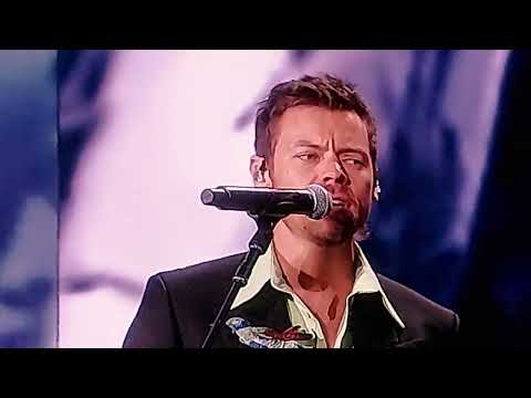 Stevie Nicks Surprise Guest Harry Styles [FULL LIVE VERSION & LYRICS] Fleetwood Mac Landslide: 07/24