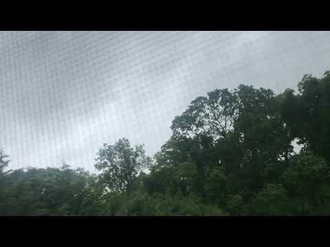 Rain in Smithtown NY - May 29th, 2021 - 10:40AM