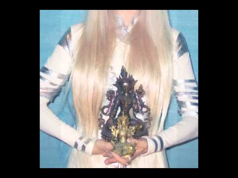 Valeria Lukyanova  Spiritual history of Amatue   ( Amatueの精神史 )