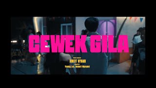 Lirik Lagu Cewek Gila - Meyden: Mood Ku Tak Terbaca, Bilang Aku Gila, Gilaku Sempurna